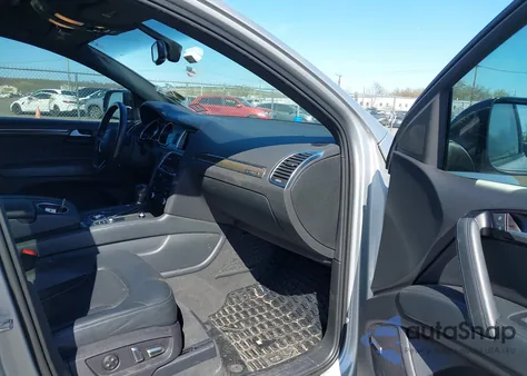 2015 Audi Q7 3.0T S Line Prestige z USA, uszkodzony, nr VIN WA1DGAFE9FD029921